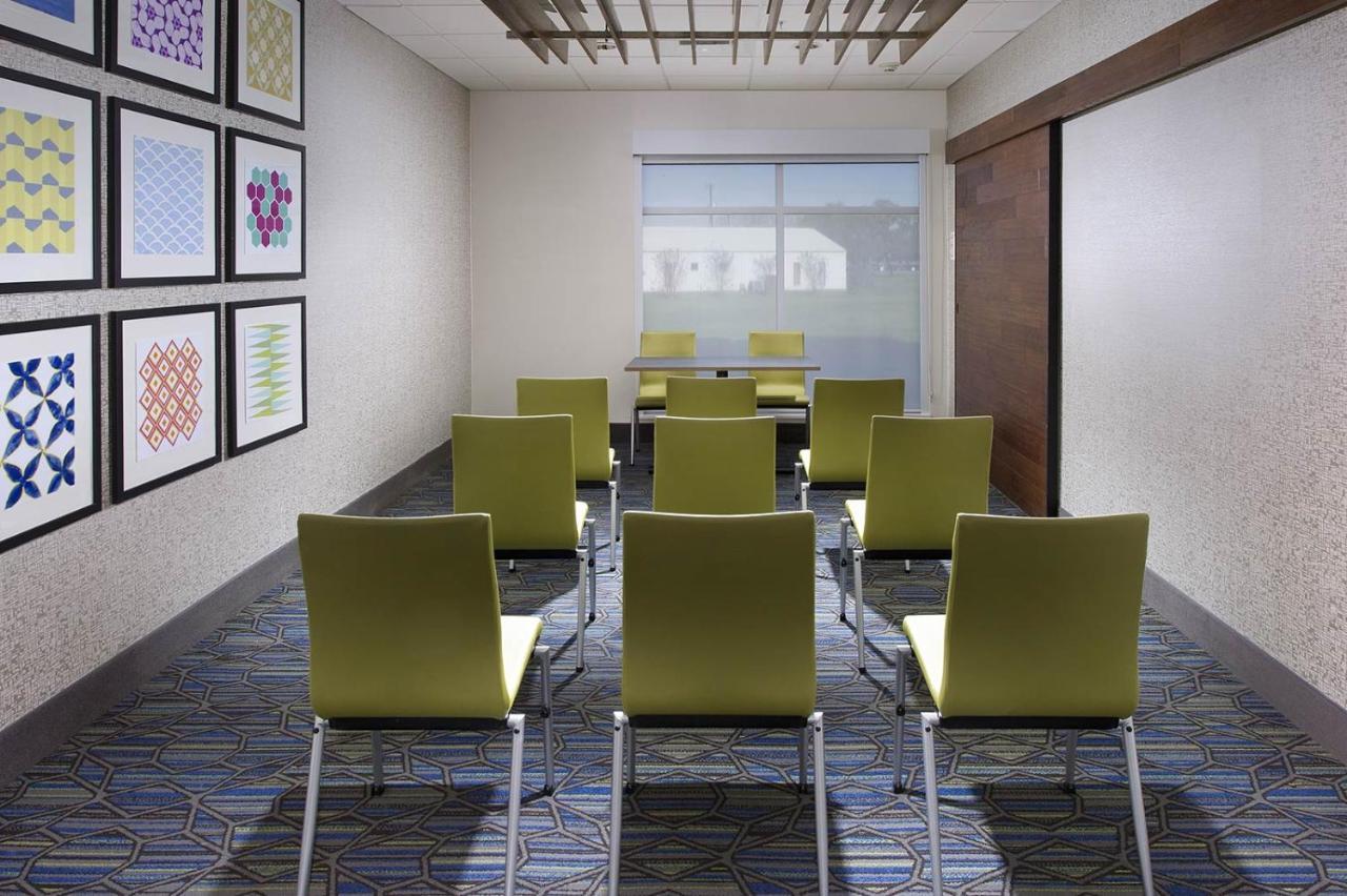 Holiday Inn Express Hotel & Suites Atascadero By Ihg Esterno foto