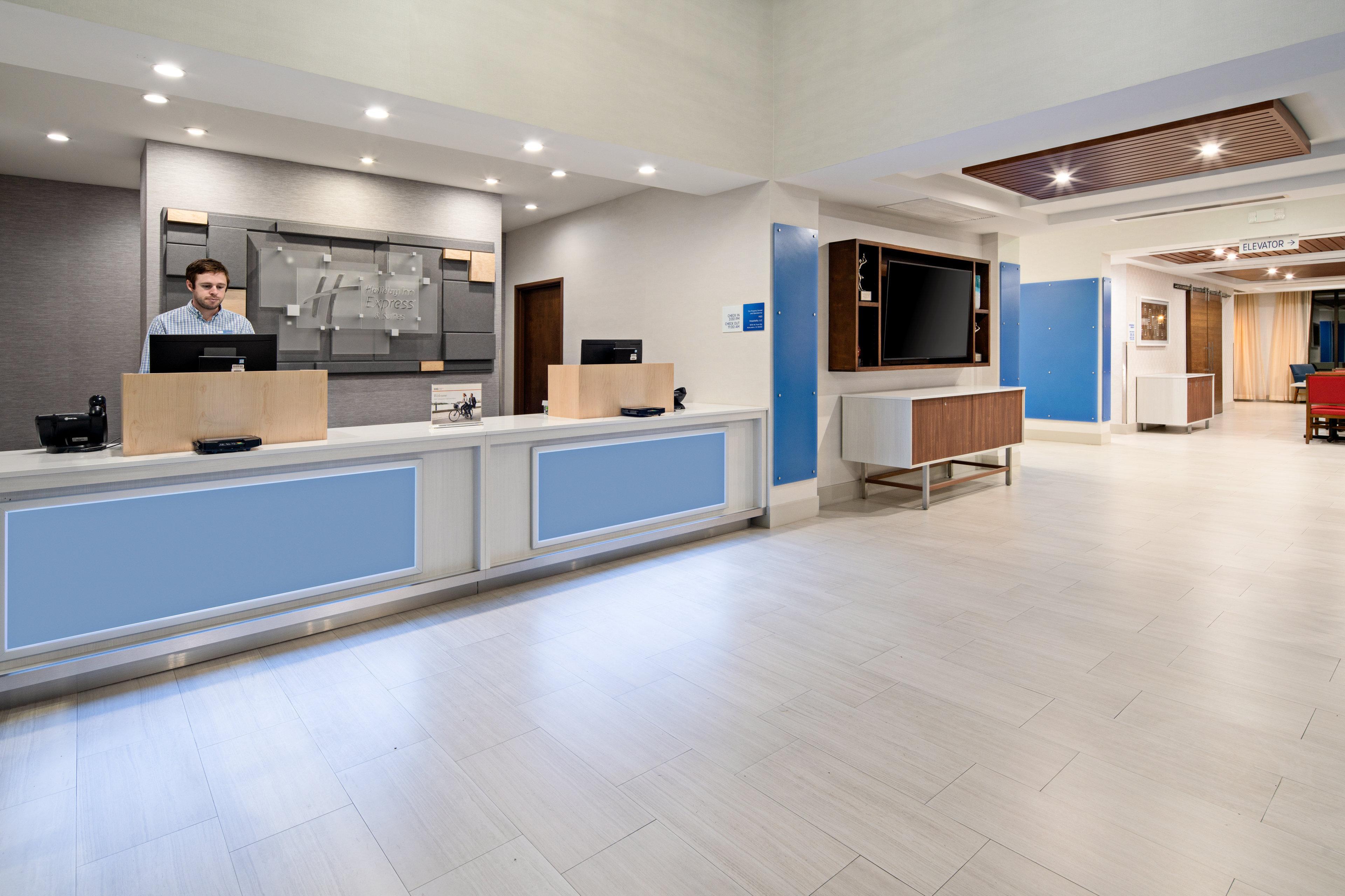 Holiday Inn Express Hotel & Suites Atascadero By Ihg Esterno foto
